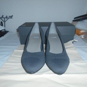 EILEEN FISHER GRAPHITE STRETCH Women's Shoes Size 9 1/2 M NWT with dust bag